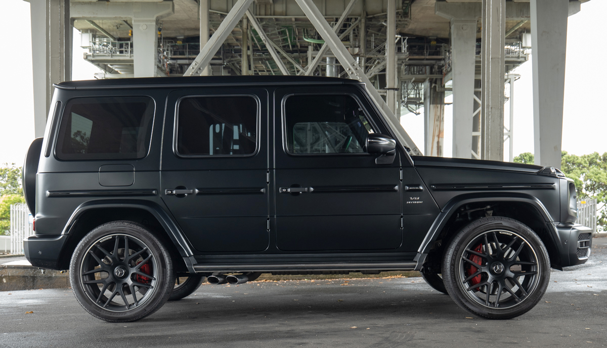 Merc-G-Wagon-AMG-V8-b